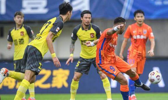 体育娱乐-把绝杀当饭吃却被绝杀 广州队如何才能砥砺前行？